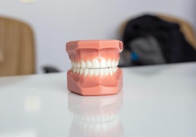How to Get Denture and False Teeth? 