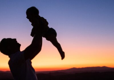 The Joys and Challenges of Fatherhood: Navigating the Role of a Lifetime – Evan Bass Men’s Clinic