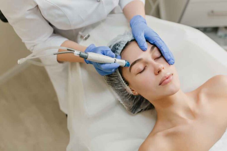 Hydrafacial Treatment for Special Occasions: Prepping Your Skin for the Spotlight